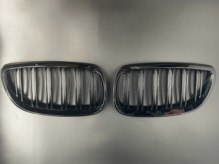 Grila dubla neagra compatibila BMW E92 E93 Seria 3