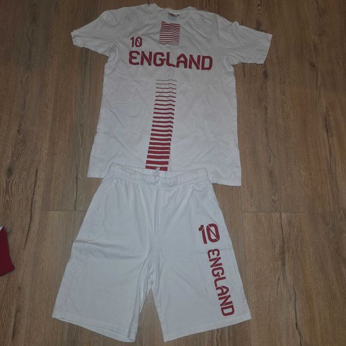 Set pantaloni scurți si tricou fotbal copii