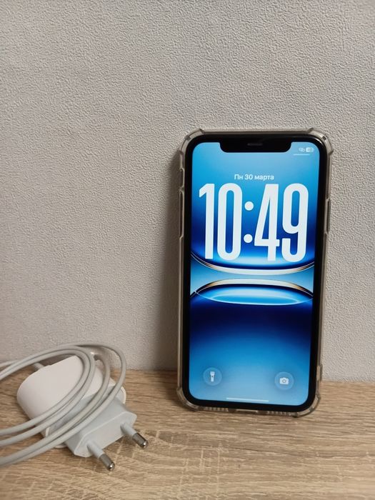 IPhone 11, Акб 75% .