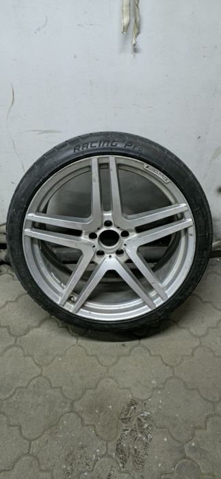 Колесо в сборе. От мерседес 221й