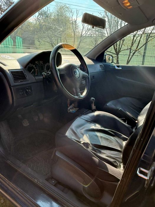 Skoda Fabia 1.4 Diesel – AC, carlig, stare buna, acte la zi