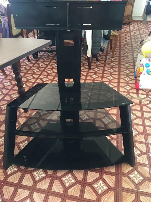 Подставка для телевизора