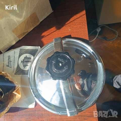 Два броя тенджери под налягане -4,5 литра и 6 литра