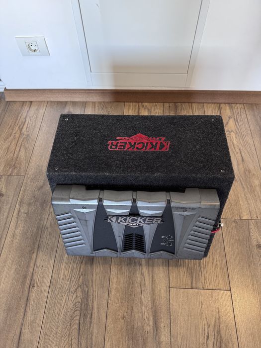 Subwoofer Kicker Solo Baric S10L7 cu amplificator Kicker KX300.2