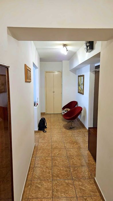 Colentina 76, langa scoala nr. 39, apartament 3 camere, direct proprietar