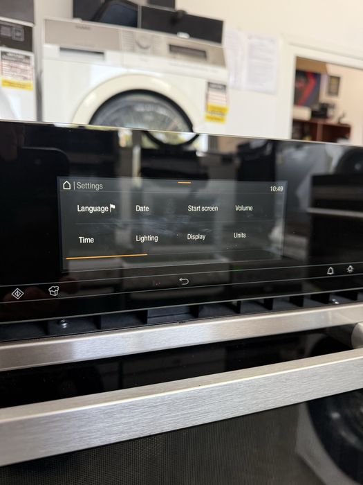 Miele H 7840 BM компактна фурна с микровълнова