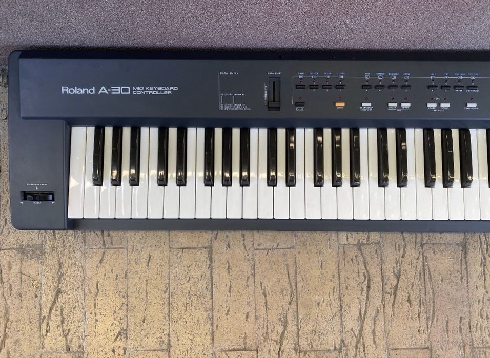 Roland A - 30