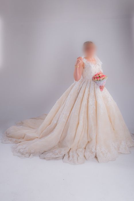 Шикарное свадебное платье