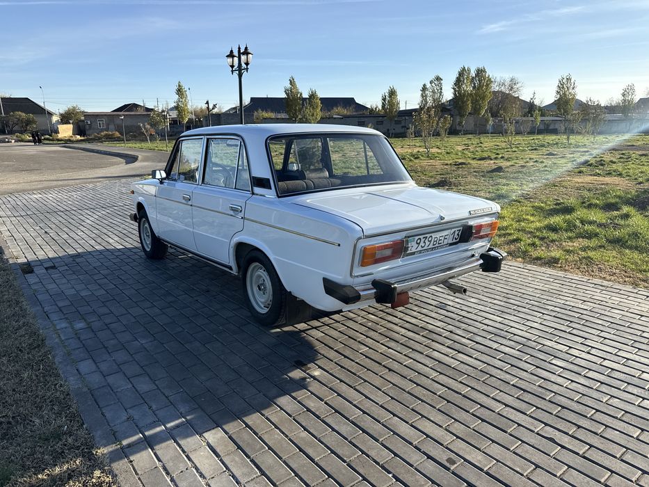 Жалаңаш азиялық қыздардың суреттері