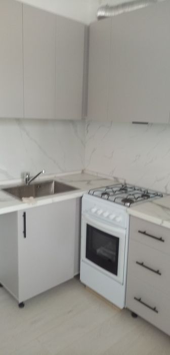 Сдаю 2 ком Бозарыке