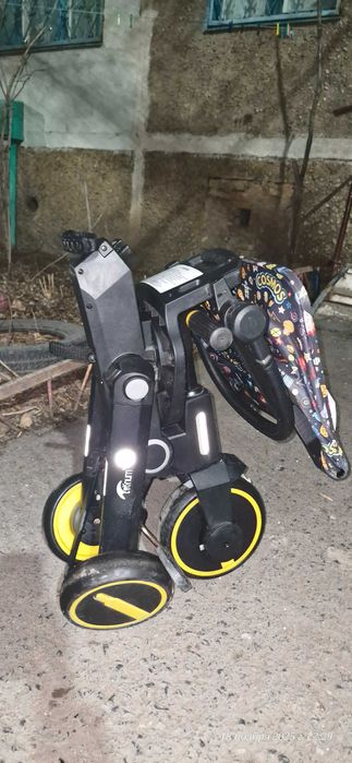 Детский трехколесный велосипед.