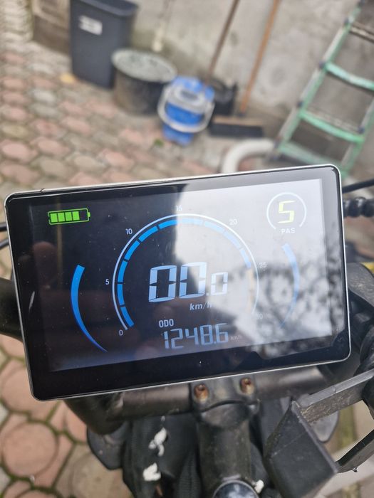 Bicicleta asistata electric