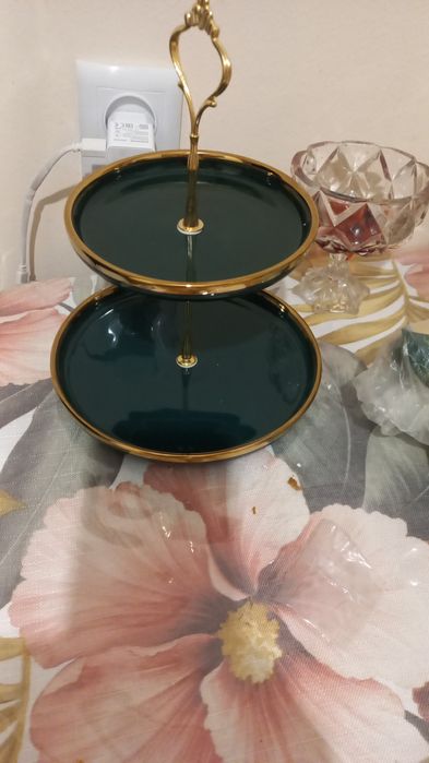 Двухярусная тарелка