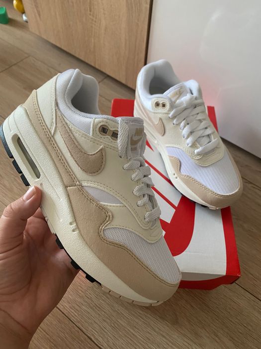 Nike Air Max bej