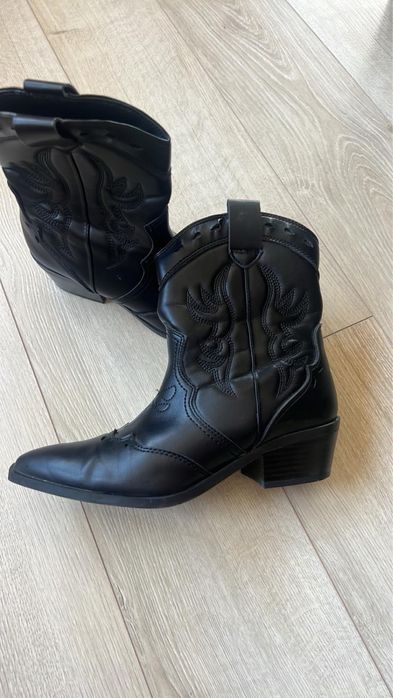 Дамски боти шпицари