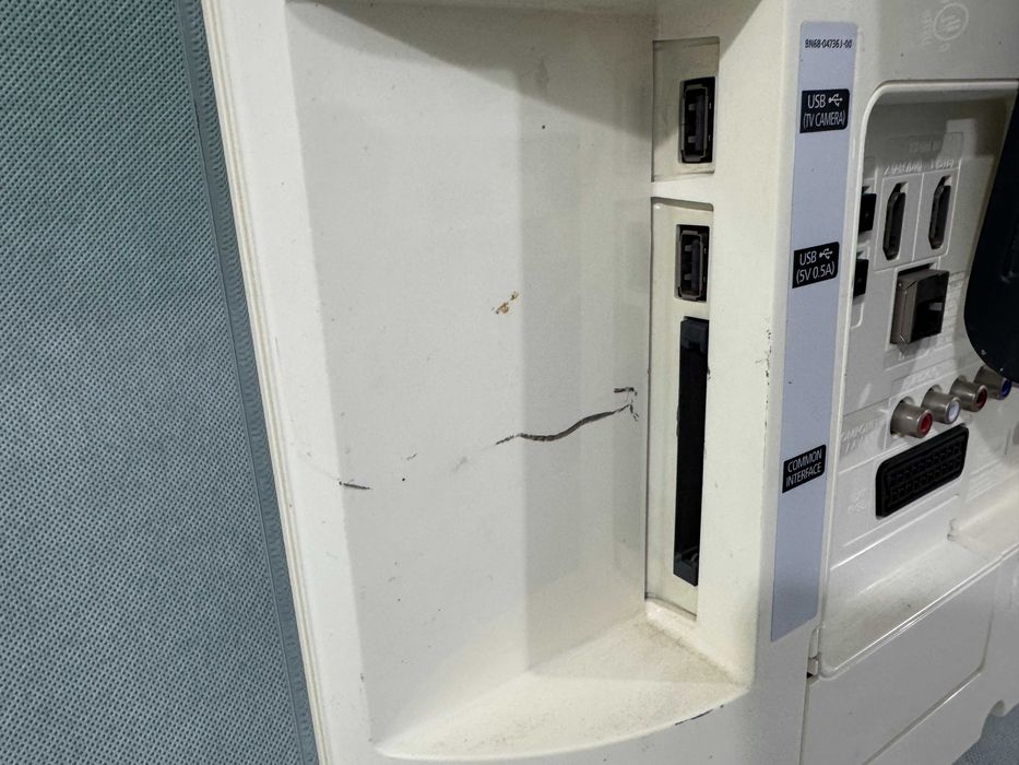 Телевизор - Samsung smart / 22 inch / А19