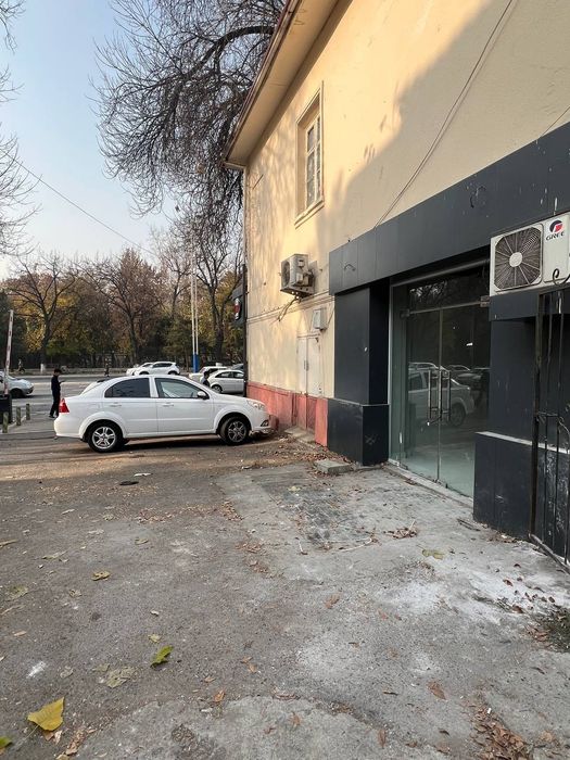 сдаётся аренда под офис либа под бизнес Юнусабад дмсней лент парк 1-ЛИ