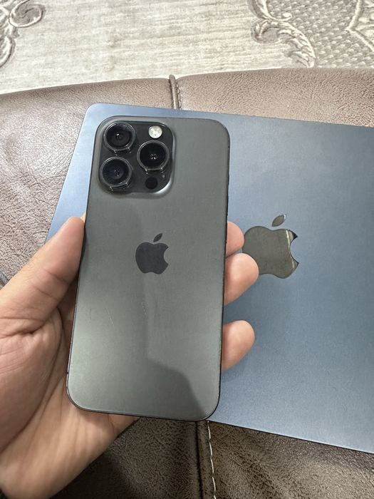 Iphone 15 pro  1 Tb