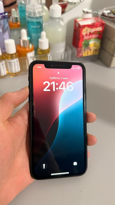 iPhone XR в отличном состоянии
