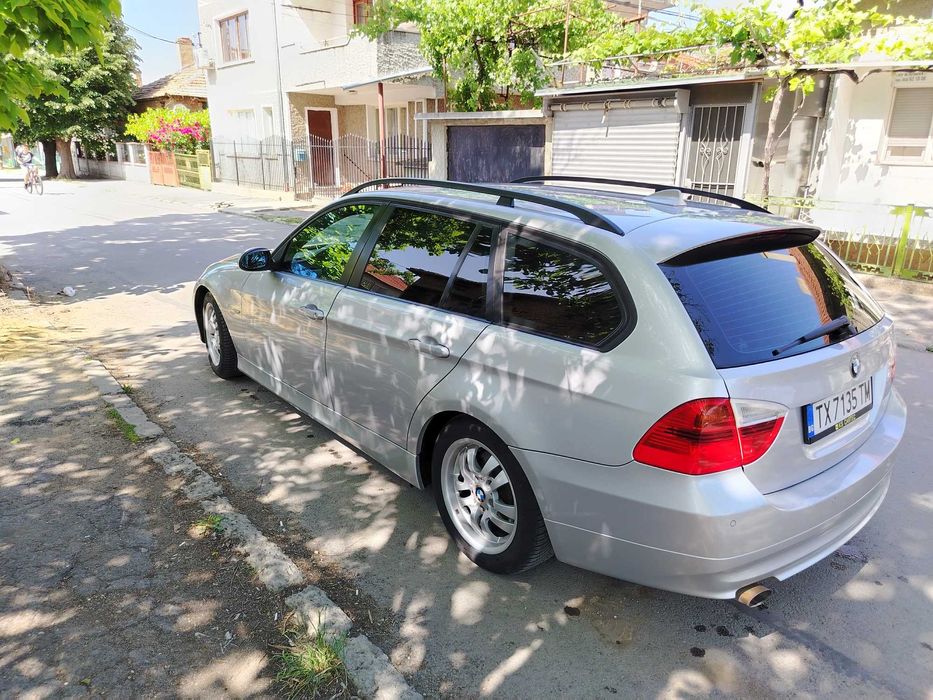 Бмв е91 320д 150к.с.