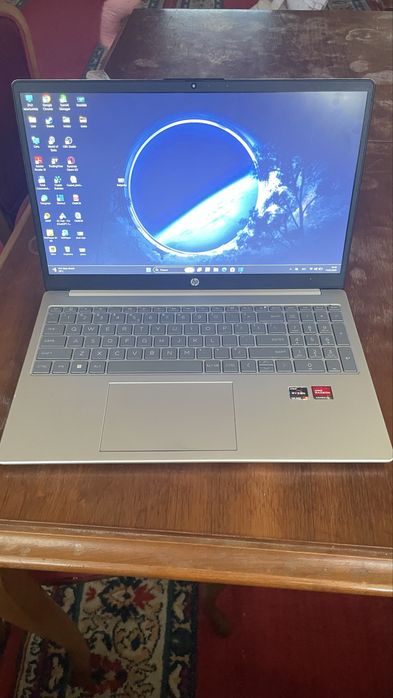 Hp Laptop 15 - fc0002nia sotiladi