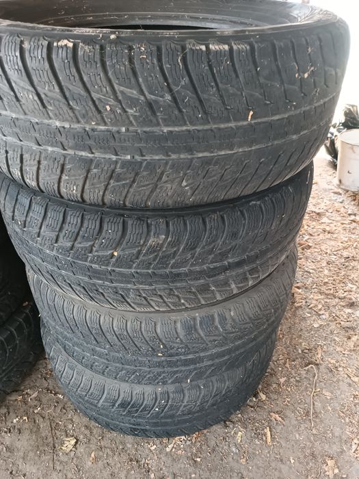 Продам шины в хорошем состоянии
