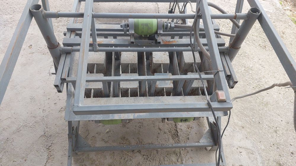 Шлакоблок станок апарат шлакоблок