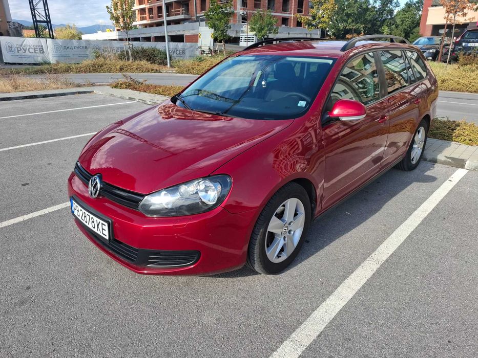 VW GOLF 6 комби 1.6 105кс 2011г