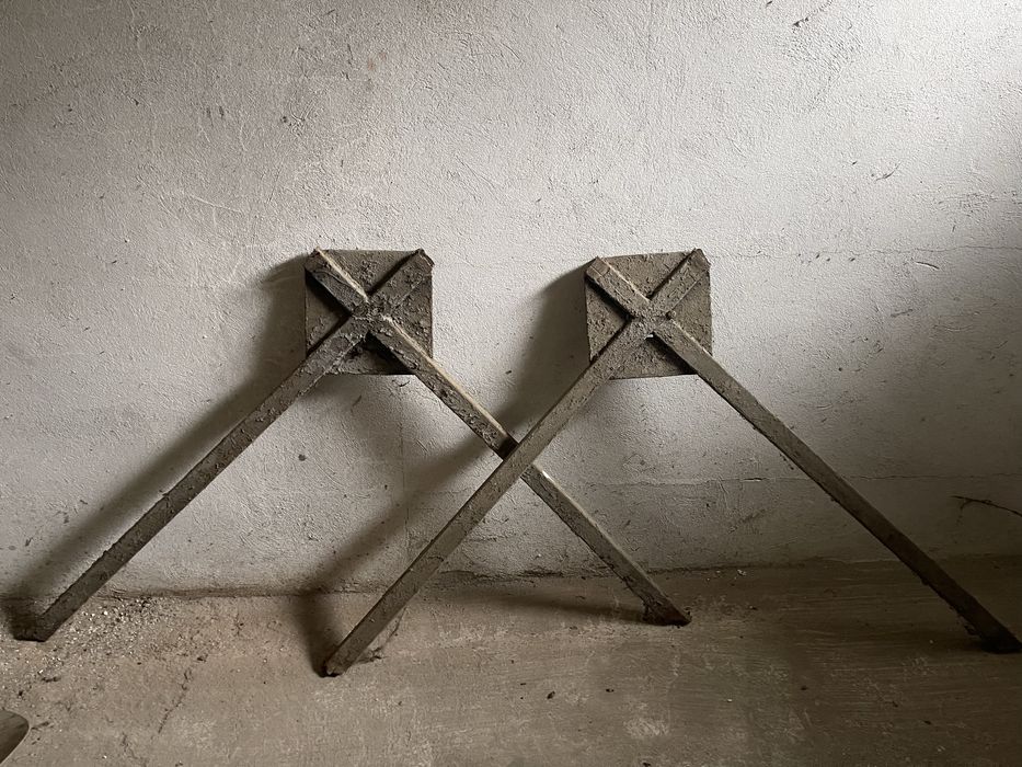 Vand structura metalica (STALPI si CONTRAVANTUIRI)