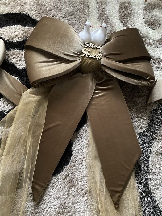 Vand funda masina pentru nunta