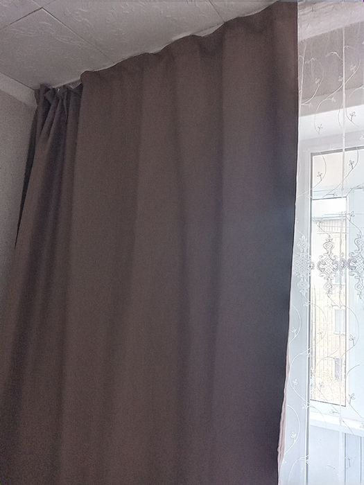 Продам шторы  коричневые