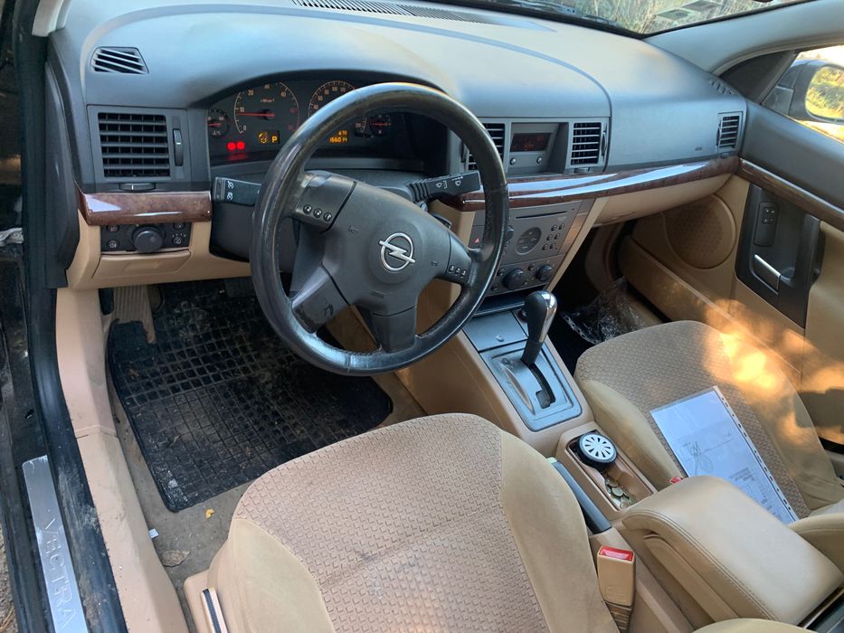 Opel Vectra 2.2dti автоматик 2004г