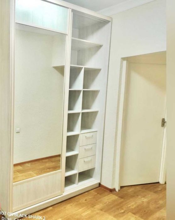 Кухни и шкафы на заказ