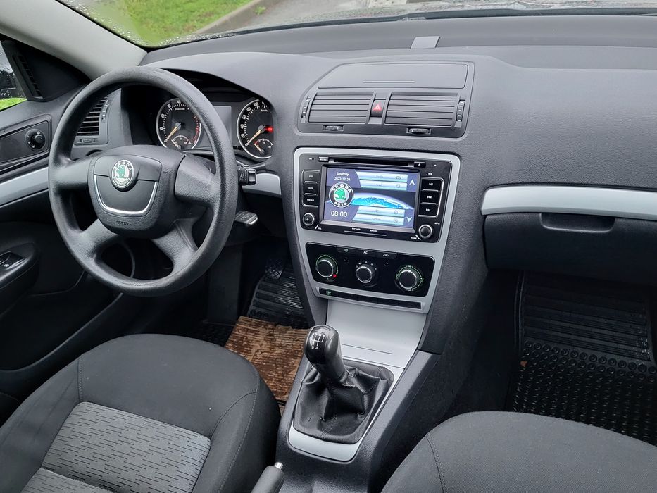 Skoda Octavia Benzina Anul 2009 Navigație Jante Aluminiu