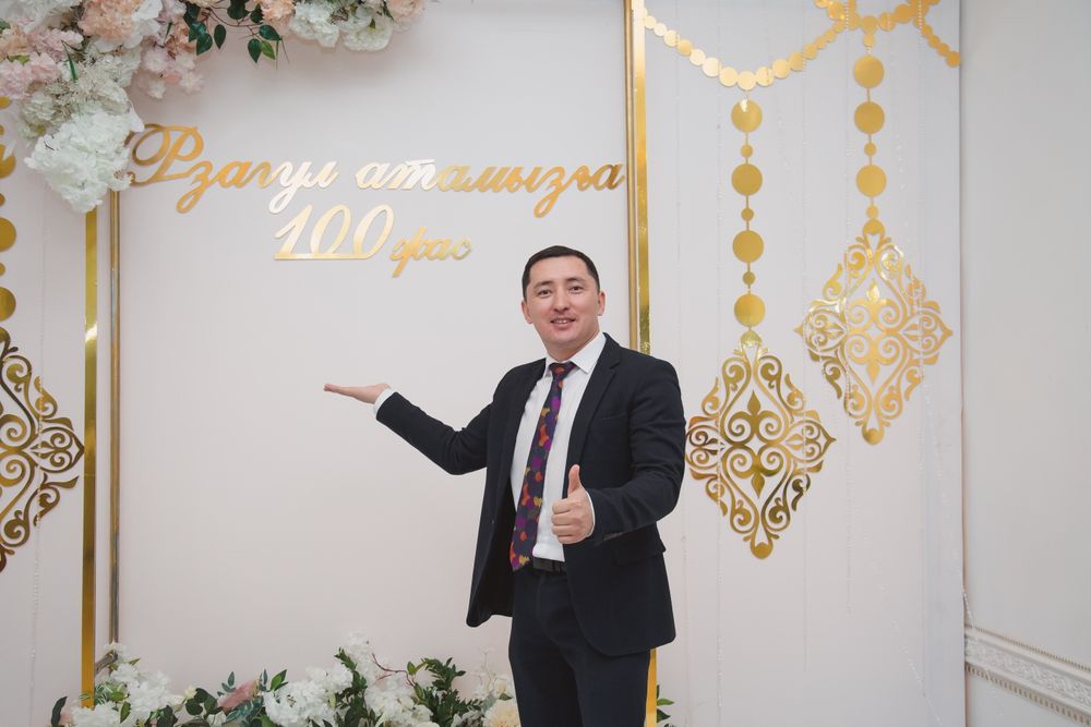 Тамада Ведущий Шоумен От 30тыс