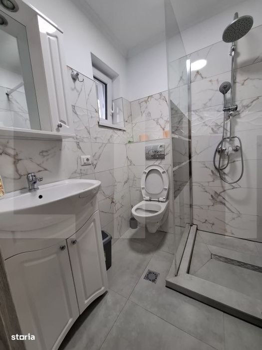 Proprietate moderna cu doua locuinte – Zona Centrala