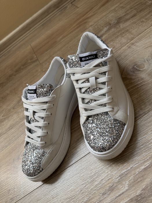 Бели кецове с брокат Bianki