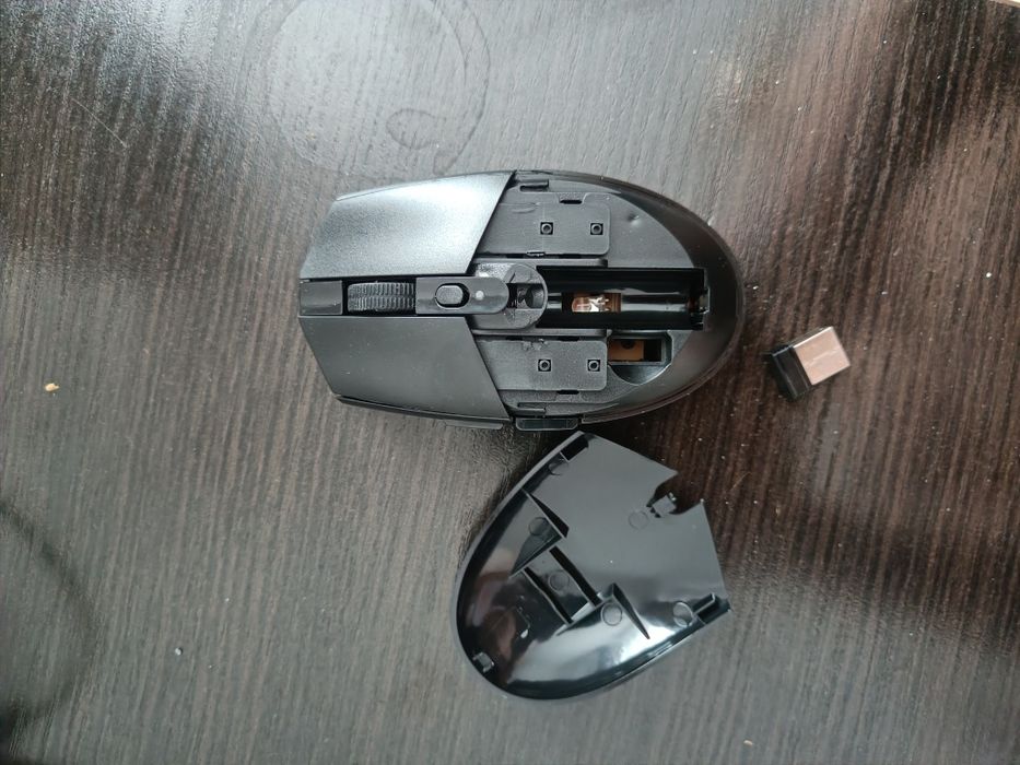 Продам мышку Logitech g304