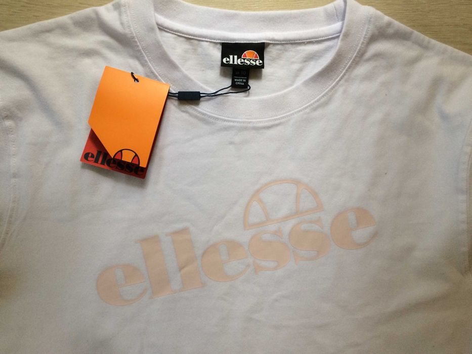 Дамска тениска Ellessе.