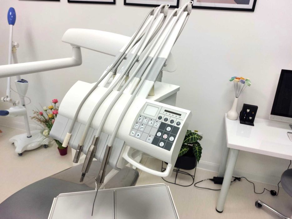 Unit dentar Chirana Cheese Easy + Sistem Ekom DUO