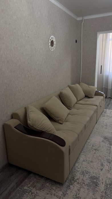 Продается диван 3м