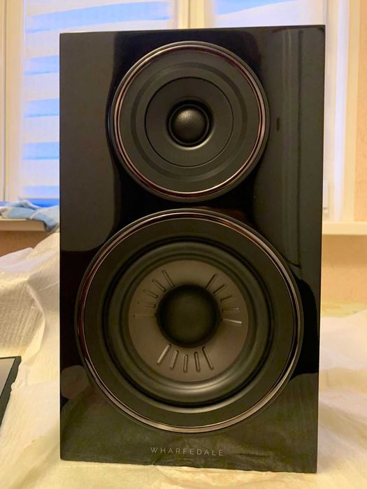 Акустическая Hi fi система Wharfedale diamond 12.2(Англия)