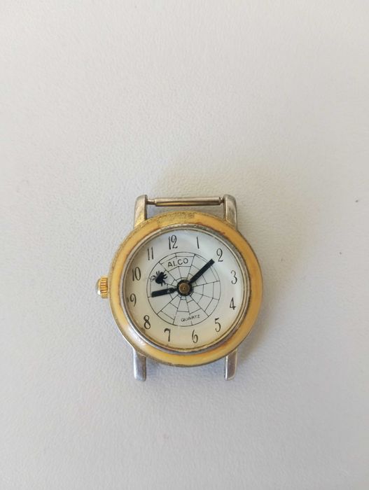 Часовник ALCO кварцов