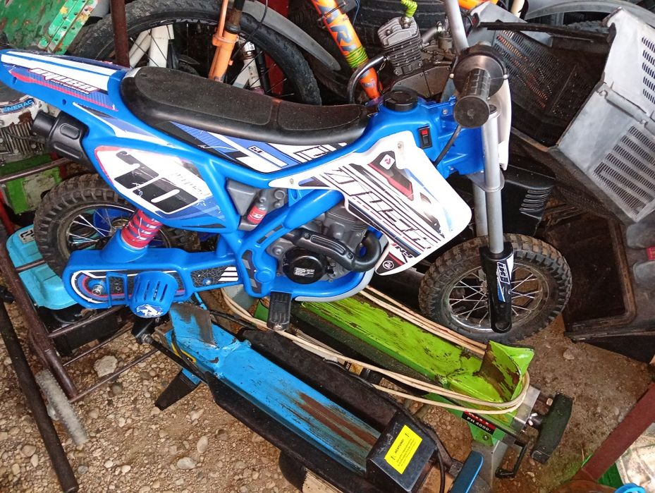 Cricuri  auto  2t  la  32t
