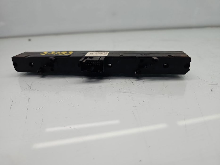 Butoane comenzi consola centrala  Opel Astra H [Fabr 2004-2009] 13100