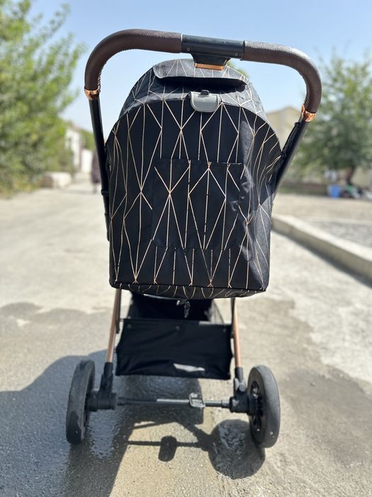 Детская коляска. Холати почти янги. Бакуват. 1 та бола учун ишлатилган