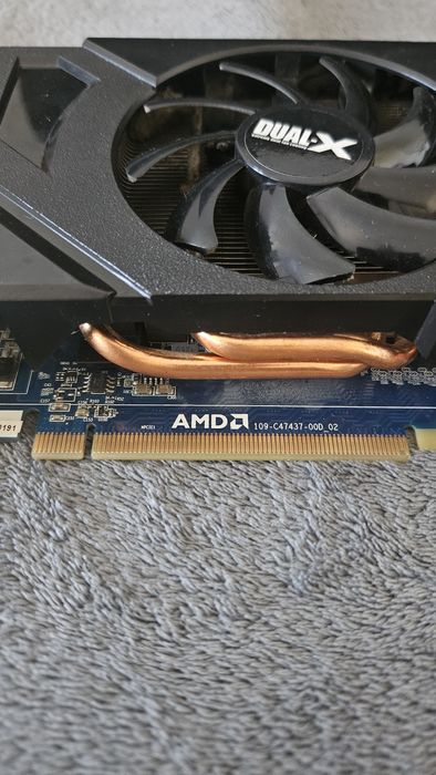 vand placa video amd hd 7870 dual-x 2gb vram