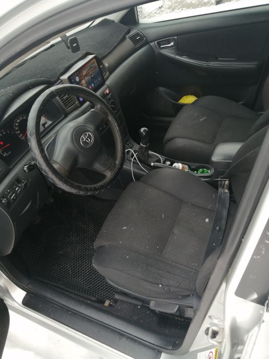 Продам тойоту королу