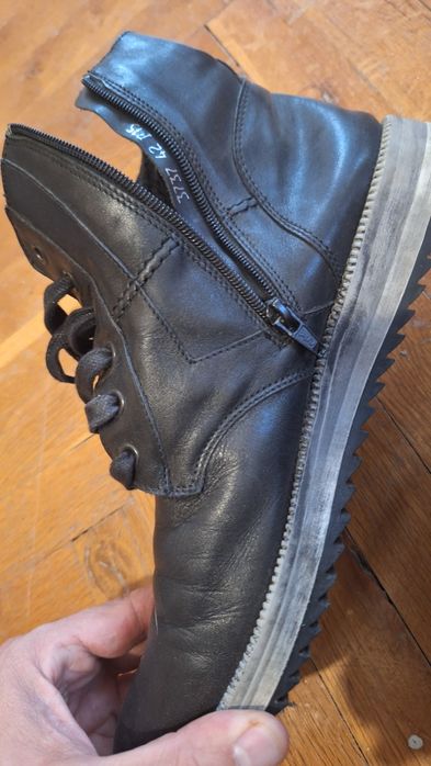 Мъжки боти 42 номер