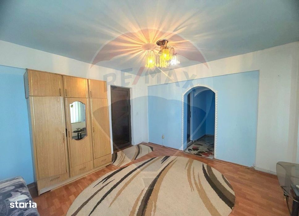 Apartament de vânzare 2 camere semidecomandate strada Republicii
